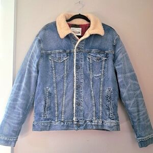 NWOT American Eagle AE Buffalo Plaid Flannel Denim Sherpa-Lined Jacket